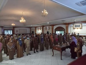 Bupati Muaro Jambi Lantik Puluhan Kepala Sekolah