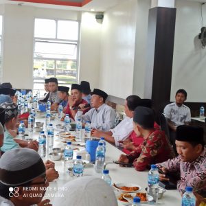 Ketua DPRD Tebo Buka Puasa Bareng Pendamping Desa 