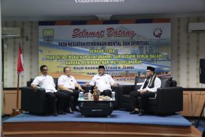 Masih Moment Lebaran RSUD Raden Mattaher Gelar Halal Bi Halal Bersama Pemprov
