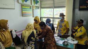 Bidan Puskesmas Tasep, Senang Kadis Sosial Pantau Langsung Pelayanan KB