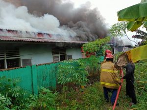 Sang Nenek dan Cucu di Bungo Kaget, Sedang di Kamar Rumah Terbakar