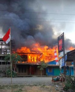 Sijago Merah Lahap 6 Rumah Warga di Teluk Nilau