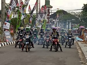 Final Road Race Sirkuit Semi Permanen Bukit Cinto Kenang Diguyur Hujan Deras