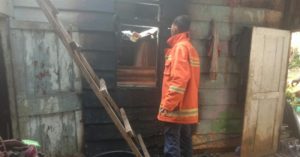 Lupa Matikan Api Tungku, Rumah Guru di Tebo Nyaris Ludes Terbakar