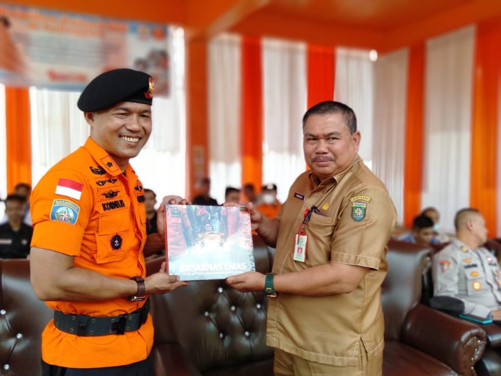 Sekda Bungo Buka Pelatihan Teknik Pertolongan SAR di Ketinggian