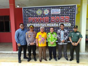 Mewakili Bupati, Asisten II Setda Buka Kegiatan PKKMB UMB