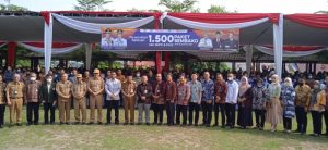 Pemprov Jambi Bersama Stakeholder Bagikan 1.500 Paket Sembako Kepada Masyarakat