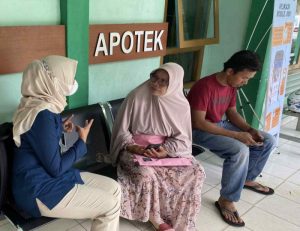 Melihat Semangat Ngatiem Ajak Tetangganya Daftar JKN