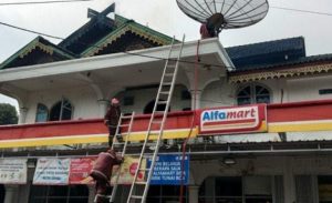 Dalam Waktu 1 Jam lebih, Damkar Berhasil Padamkan Api