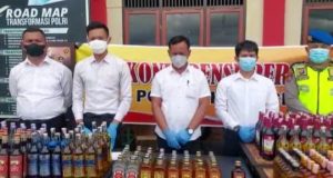 Polres Kerinci Musnahkan Ratusan Miras Hasil Sitaan