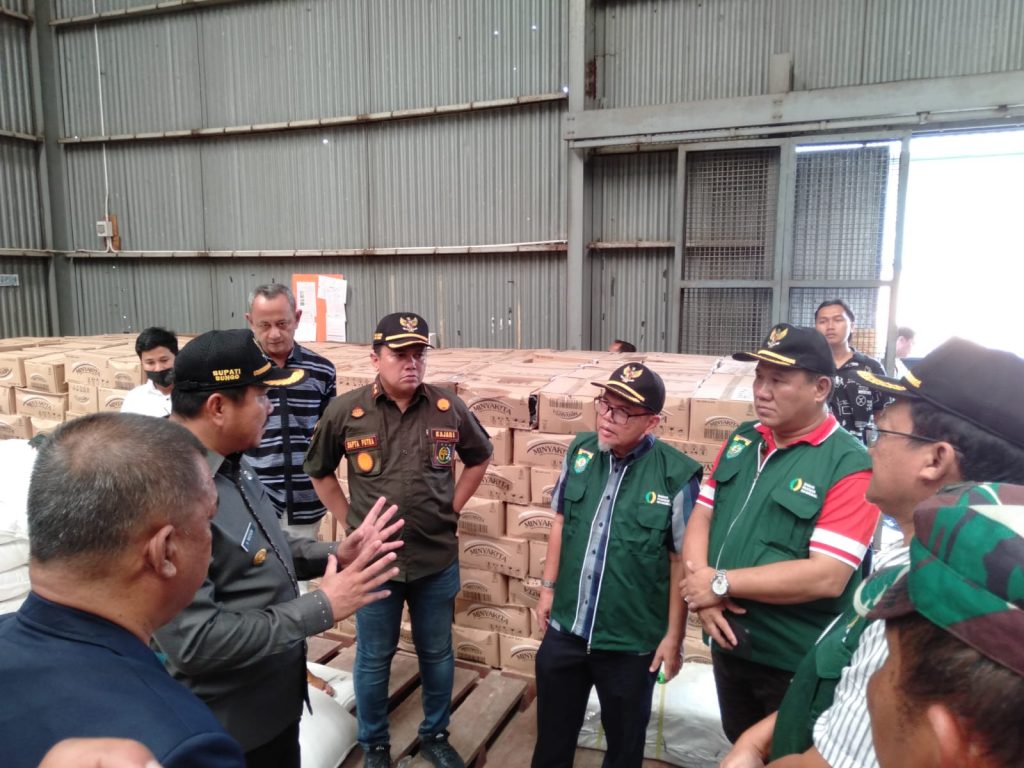 Jelang Nataru, Bupati Bungo Pastikan Stok Bahan Pokok Aman