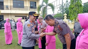 Kapolres Bungo Pimpin Upacara Kenaikan Pangkat 47 Personel