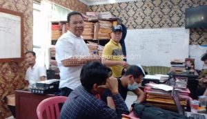Dua Oknum Wartawan Terjaring OTT, Setelah Peras Belasan Kades