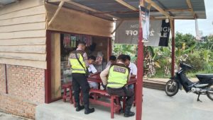 Gerak Cepat Tindak Lanjuti Curhatan Warga, Polres Bungo Patroli Siswa yang Membolos