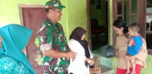Babinsa Koramil 06/Muara Bungo Monitoring Anak Beresiko Stunting