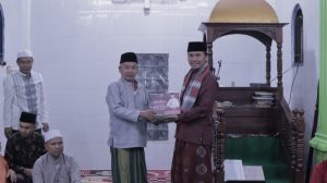 Ketua DPRD Provinsi Jambi Safari Ramadhan Perdana di Kasang Pudak