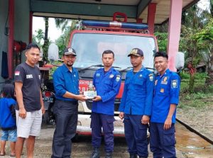 Peduli Damkar, Robinson Bantu Hp Khusus untuk Pemadaman Kebakaran