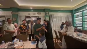 H Isah Rayakan Ultah Ke-41, Sederhana Tapi Bermakna