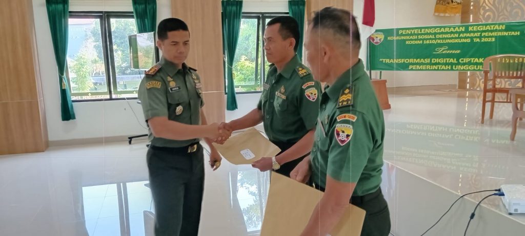 2 Prajurit Kodim Klungkung Masuki Masa Pensiun   