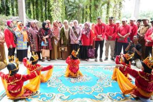 Hadiri Hari Anak Nasional, Ini Pesan Buda PAUD Muaro Jambi