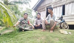 Gencar Turun ke Bawah, Babinsa Syafrizal Ajak Warga Binaan Hidup Rukun Membangun Desa