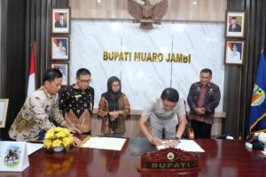 Pj Bupati Muaro Jambi Teken Kerja Sama dengan Lembaga Yayasan Setara Jambi