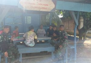 Mengisi Waktu Luang, Satgas TMMD Komsos Bahaya Narkoba