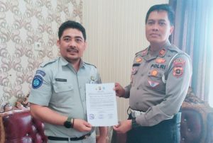 Tim Samsat Batanghari Tanda Tangani Komitmen Kepatuhan Kendaraan Bermotor 