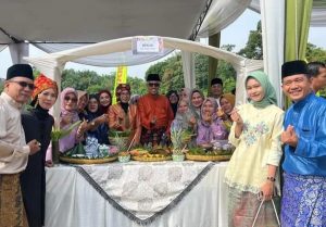 BPKAD Muaro Jambi Juara ll Lomba Memasak Gulai Belut