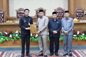 DPRD Muaro Jambi Gelar Paripurna Penyampaian RANPERDA APBD Tahun Anggaran 2024
