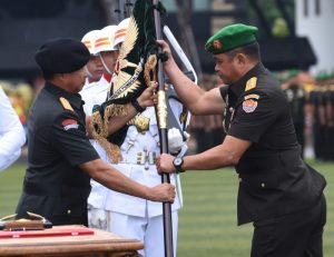 Tongkat Estafet Kasad Berpindah ke Jenderal TNI Maruli Simanjuntak