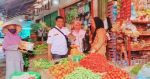 H – 1 Ramadhan, Harga Daging Ayam Naik Drastis di Pasar Sarinah