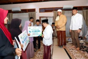 Lima Ahli Waris Terima Manfaat Santunan Program Jaminan Kematian dari BPJamsostek Program BKBK Gubernur Jambi