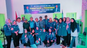 Agus Rubyanto Kembalikan Formulir Pendaftaran Bacabup Ke Demokrat