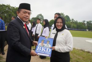 Gubernur Al Haris Serahkan SK 1.860 PPPK Pemprov Jambi Formasi 2023