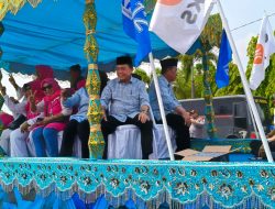 Naiki Mobil Hias Pelaminan Khas Jambi: Haris-Sani Ikuti Deklarasi Pilkada Damai
