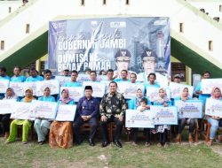 Bupati Bungo Dampingi Gubernur Jambi Salurkan Program Dumisake