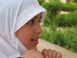 Peran Wanita dalam Sejarah Dunia Islam