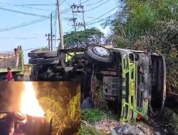 Percikan Api Membesar, Truk Muatan Semen Terbakar di Jujuhan
