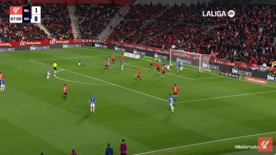 Asano Bersinar, RCD Mallorca Ditahan Imbang Deportivo Alavés 1-1
