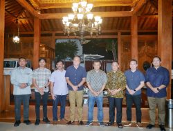 Bersama Gubernur Jatim, PT Jasa Raharja Bahas Strategi Peningkatan Kepatuhan Pajak