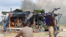 Polres Bungo Musnahkan 7 Rakit Dompeng, Serta Amankan 9 Unit Motor Milik Pekerja Peti