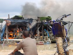 Polres Bungo Musnahkan 7 Rakit Dompeng, Serta Amankan 9 Unit Motor Milik Pekerja Peti