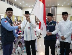 Hadir Pelepasan Kloter 19 JCH Bungo, Ini Pesan Wabup Apri