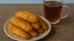 Pisang Goreng dan Teh Panas: Camilan Sore yang Sempurna di Kebun Sawit
