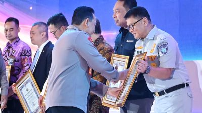 Jasa Raharja Terima Penghargaan dari Kapolri pada Acara Rakernis Fungsi Lalu Lintas 2025