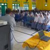 Samsat Pos Rimbo Bujang Sosialisasi Kesadaran Kesamsatan dan Edukasi Keselamatan Berlalu Lintas di SMAN 2 Tebo