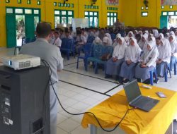 Samsat Pos Rimbo Bujang Sosialisasi Kesadaran Kesamsatan dan Edukasi Keselamatan Berlalu Lintas di SMAN 2 Tebo