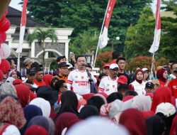 Lepas Jalan Santai, Gubernur Al Haris Ajak Bangun Jambi di Semua Sektor