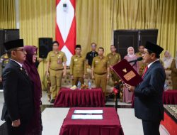 Bupati Padang Pariaman Lantik Pejabat Pimpinan Tinggi Pratama dan Pejabat Fungsional